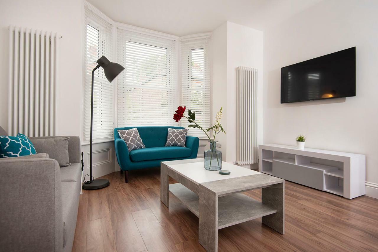 Flat A - Spacious Ground Floor, 1 Bedroom Apartment In Central Southsea, פורטסמות' מראה חיצוני תמונה
