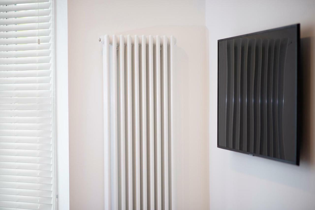 Flat A - Spacious Ground Floor, 1 Bedroom Apartment In Central Southsea, פורטסמות' מראה חיצוני תמונה